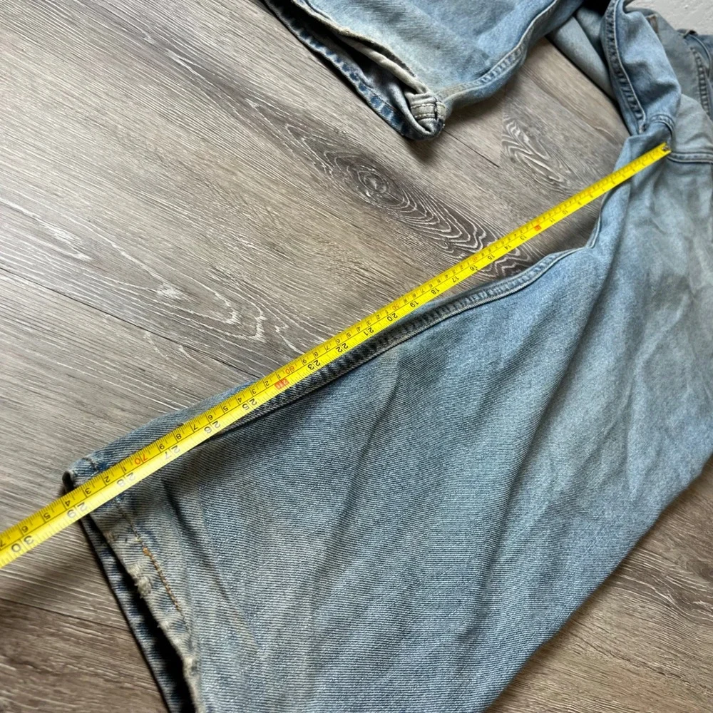 Levis 550 Jeans Mens 36x30 Light Wash Relaxed Fit Denim Vintage 90s Baggy Pant